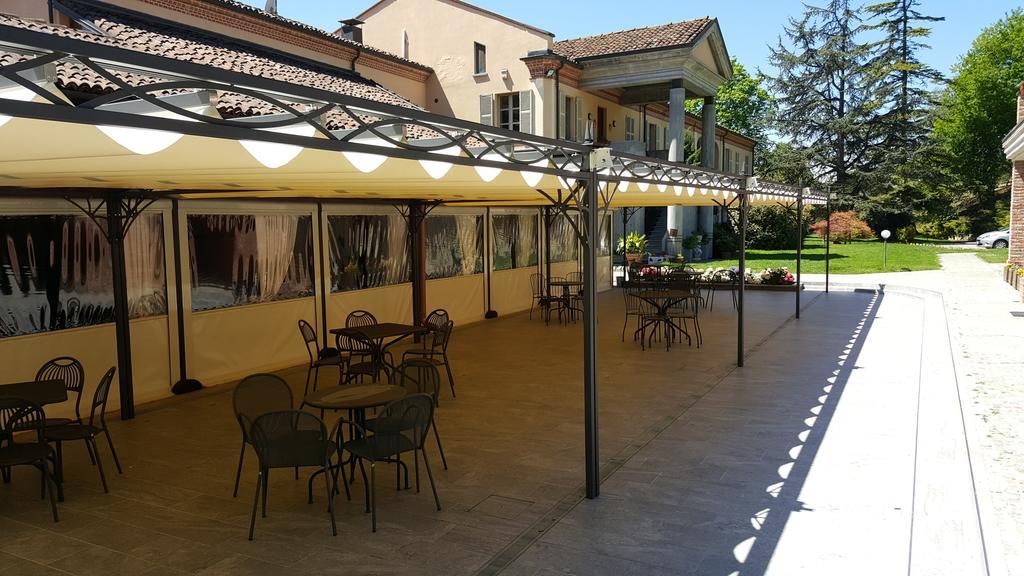 La Regibussa - Hotel Ristorante Asti Exterior foto